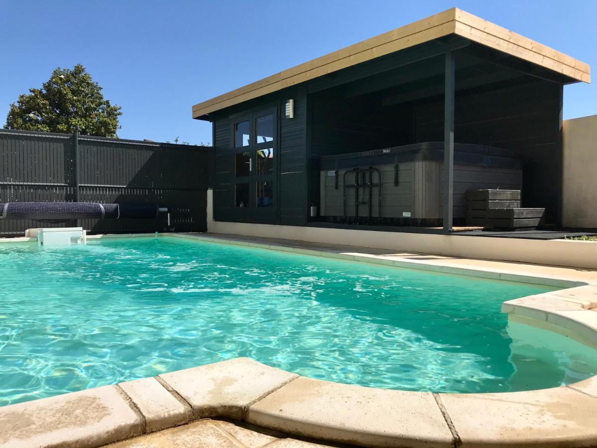 Guesthouse La Costiere - Logements Independants - Espace Piscine Jacuzzi Lunel  Kültér fotó