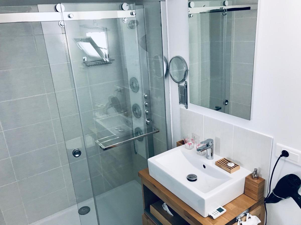 Guesthouse La Costiere - Logements Independants - Espace Piscine Jacuzzi Lunel  Kültér fotó