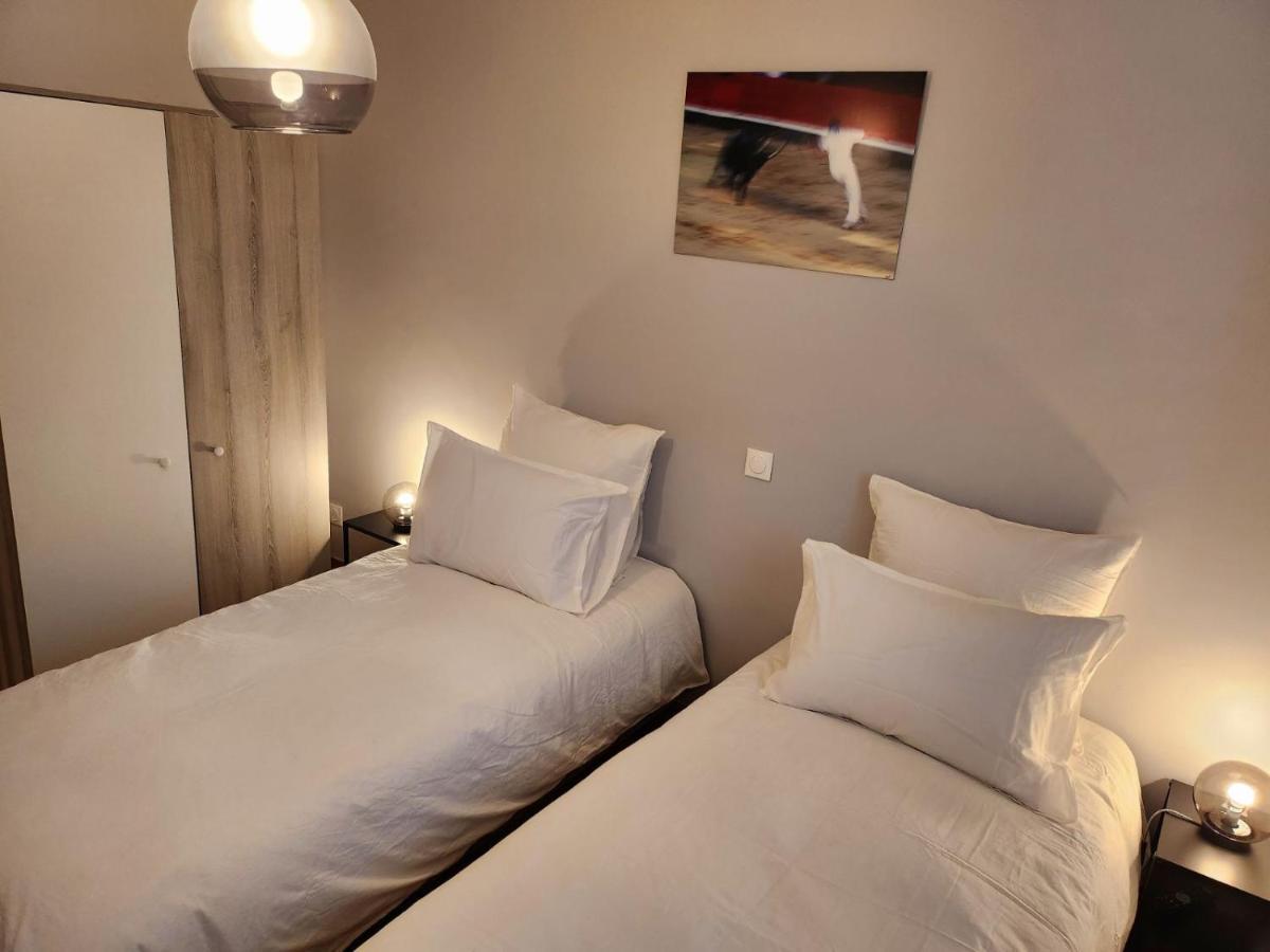 Guesthouse La Costiere - Logements Independants - Espace Piscine Jacuzzi Lunel  Kültér fotó