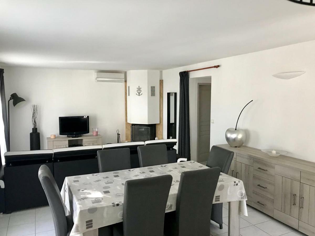 Guesthouse La Costiere - Logements Independants - Espace Piscine Jacuzzi Lunel  Kültér fotó
