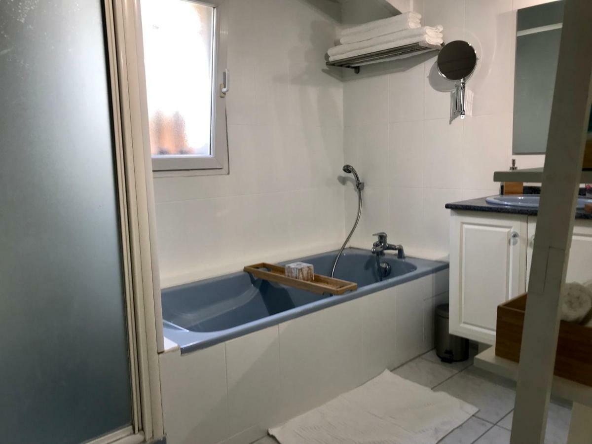Guesthouse La Costiere - Logements Independants - Espace Piscine Jacuzzi Lunel  Kültér fotó